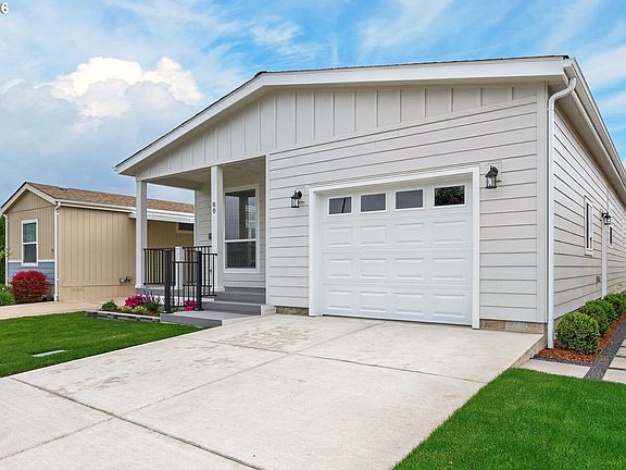4th image of 4155 NE Three Mile Ln Unit 80