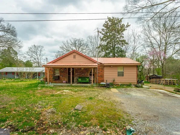 305 Warrenfells St, La Fayette, GA 30728