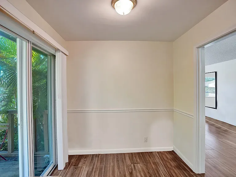 6599 NE 7th Ave #6599 — Photo 11