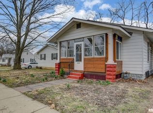 2313 S 15th St, Springfield, IL 62703