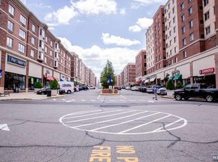 3503 City Pl #3503, Edgewater, NJ
