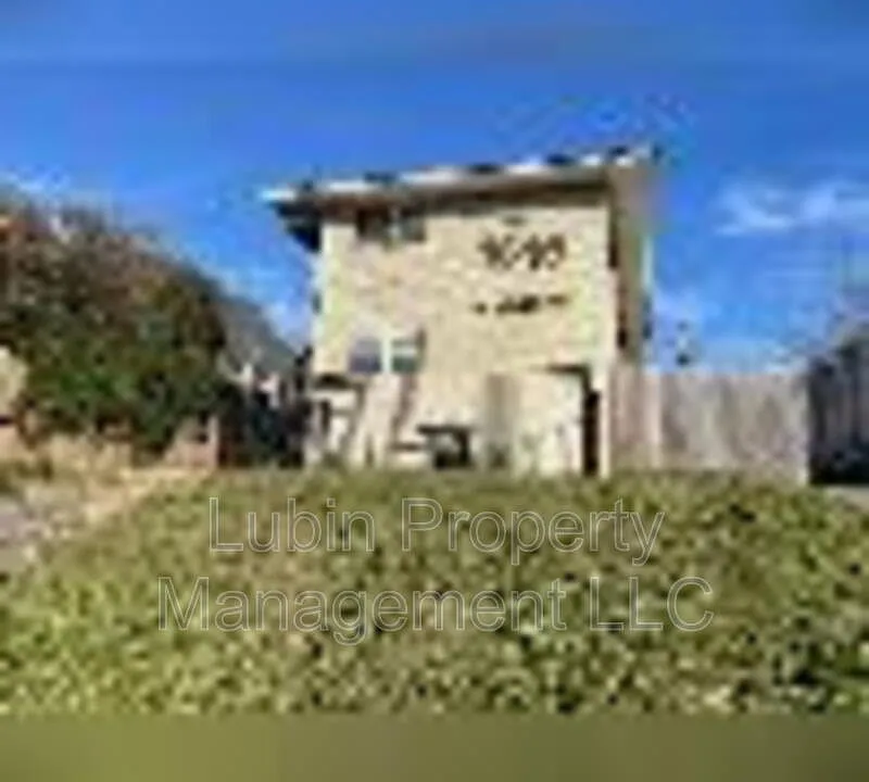 1616 Monroe Ave #7
