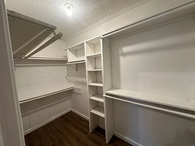 6416 Brookhaven Trl — Photo 25
