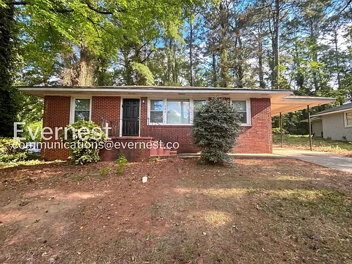 386 Lindsey Dr SE Photo 1