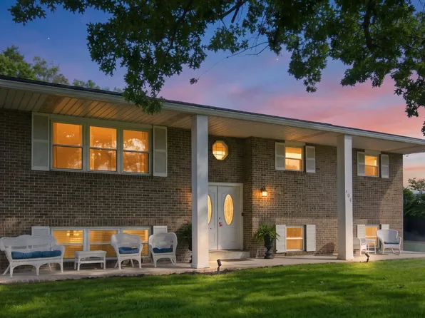 404 Holland Dr, Trenton, OH 45067