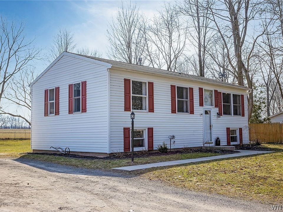 7828 Swamp Rd, Bergen, NY 14416 | Zillow