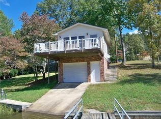 288 Shoreline Dr, New London, NC 28127