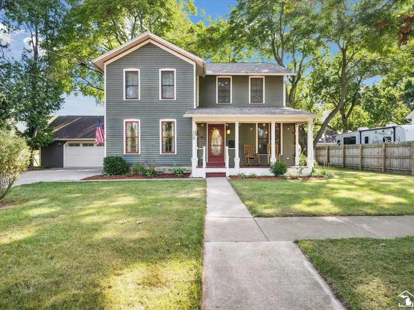 208 N Democratic St, Tecumseh, MI 49286