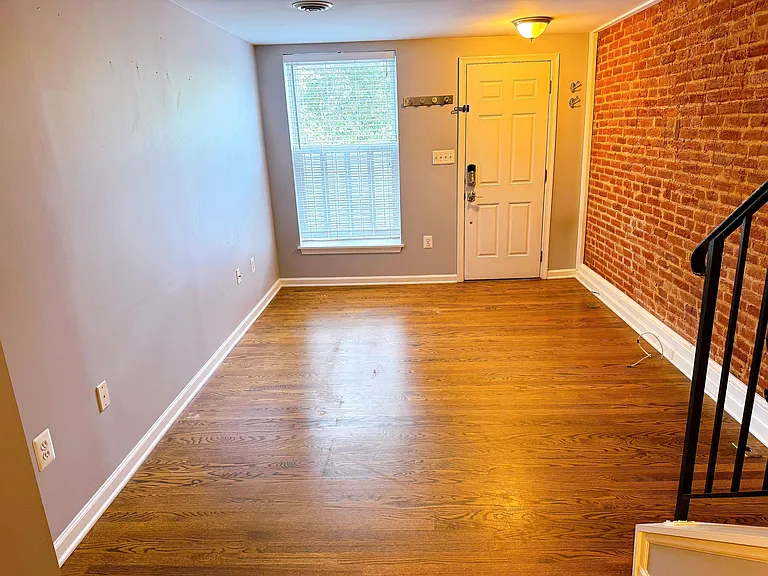 2503 Eastern Ave — Photo 6