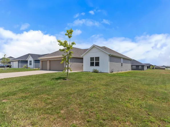 578 W Oak Lawn Street, Rogersville, MO 65742