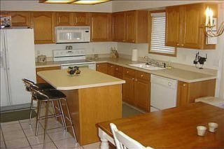5th image of 5404 NW 92nd St
