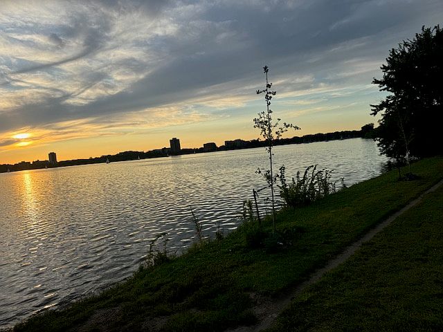 Lake Cahlhoun