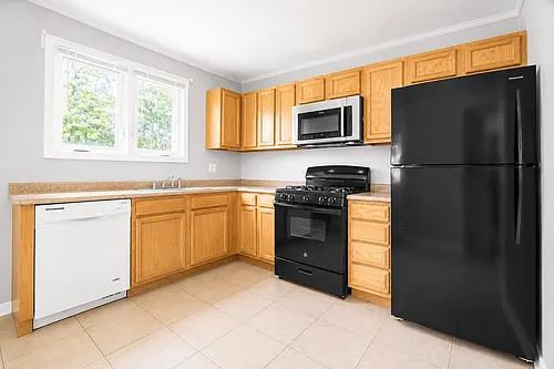 124 Delaware Ave Photo 1