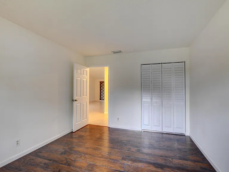 499 Hardwood Pl #H-29 — Photo 21
