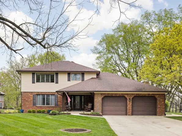 607 Elm Dr, Plainfield, IN 46168