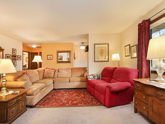 5th image of 4306 Indian Spring Dr SW