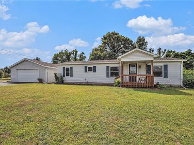 3144 Fair Oak St, Benton Harbor, MI, 49022