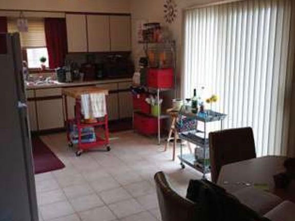 5th image of 8128 W Dempster St