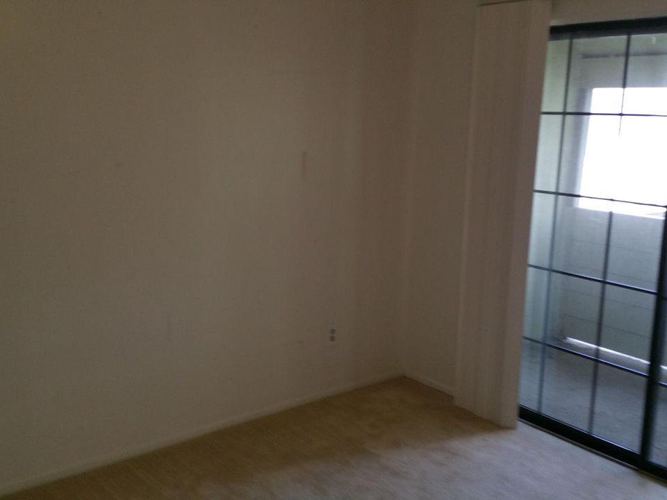 1st bedroom
