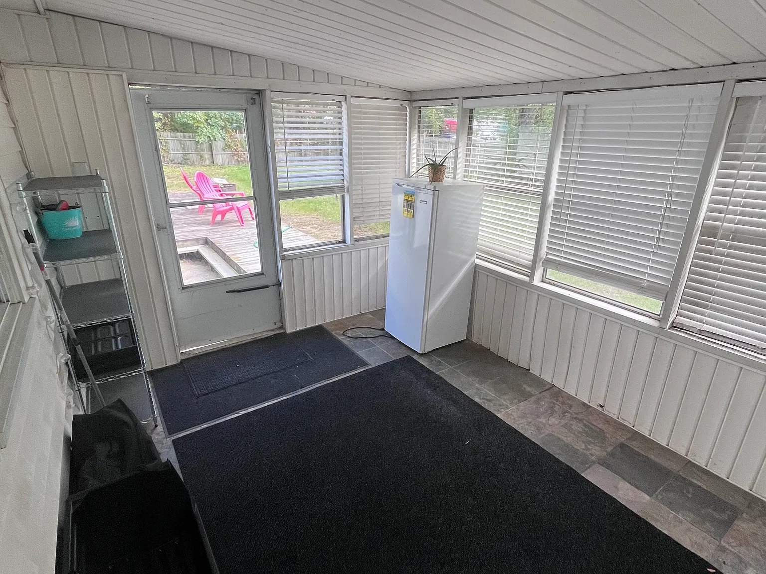 2 bed, 896 sqft, $1,800 — Photo 3