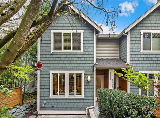 3906 Whitman Ave N, Seattle, WA 98103