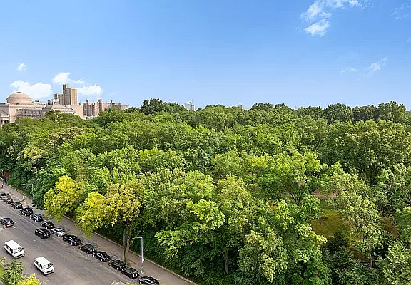 2nd image of 41 Eastern Pkwy APT 12A