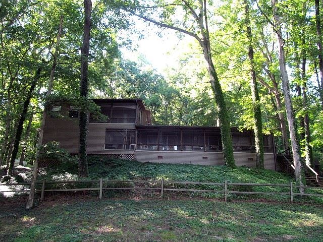 1st image of 45 Canal Dr