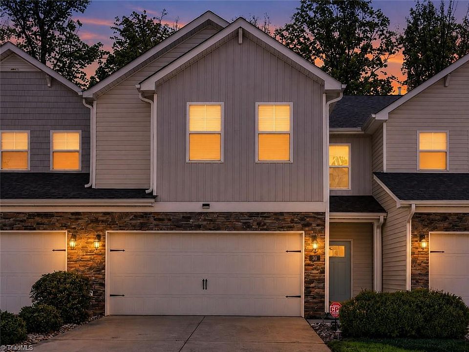 1st image of 30 Finley Ridge Way