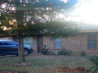 1119 Fitzhugh Ave, Paris, TX 75460