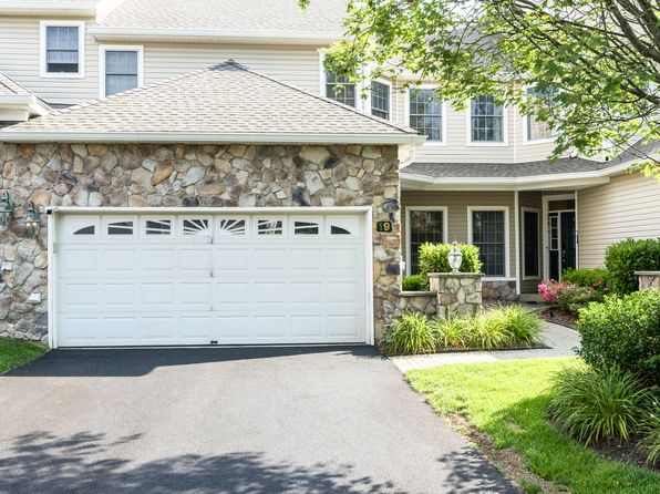 19 Pebble Beach Dr