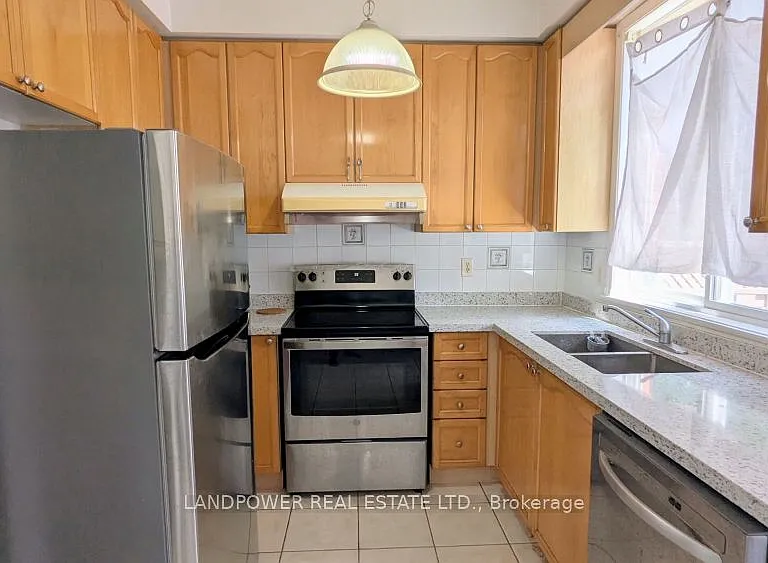 81 Whites Hill Ave — Photo 6