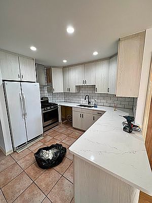 3rd image of 19-60 76th St #1