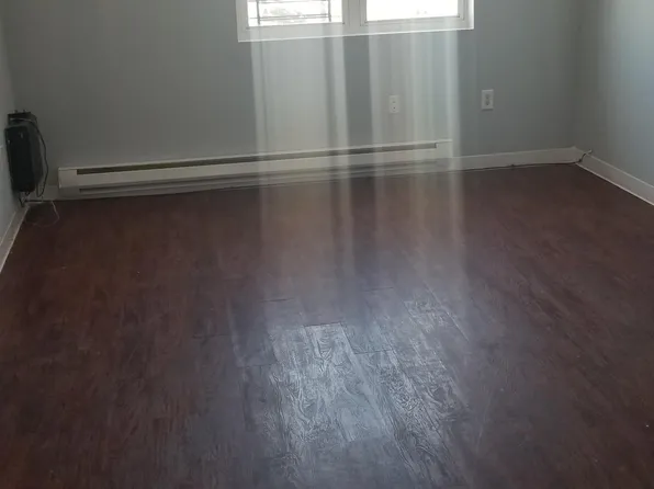 20 Rose Avenue image 6 of 15