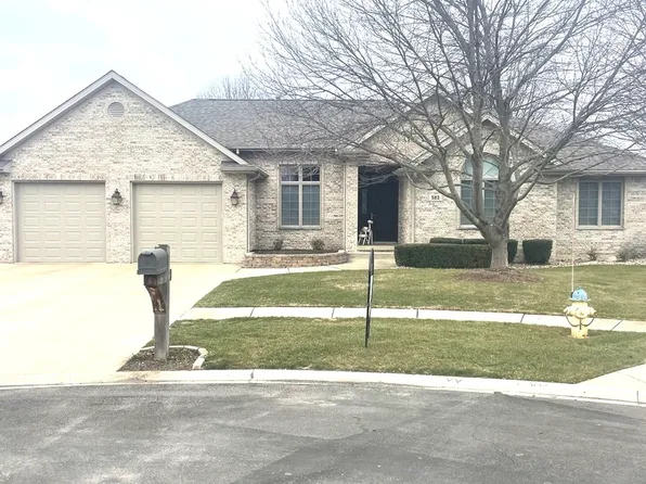 583 Thornberry Ct, Bourbonnais, IL 60914