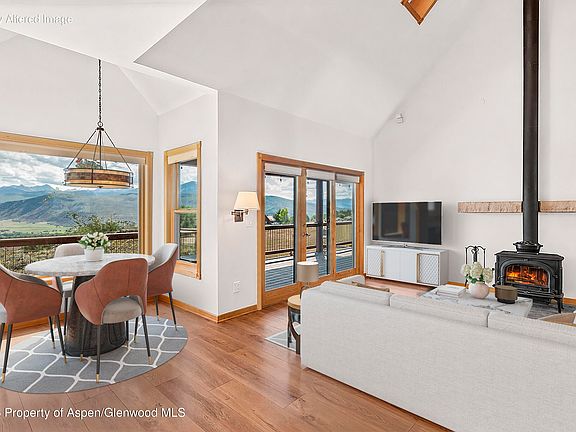 5th image of 614 Escalante Rd
