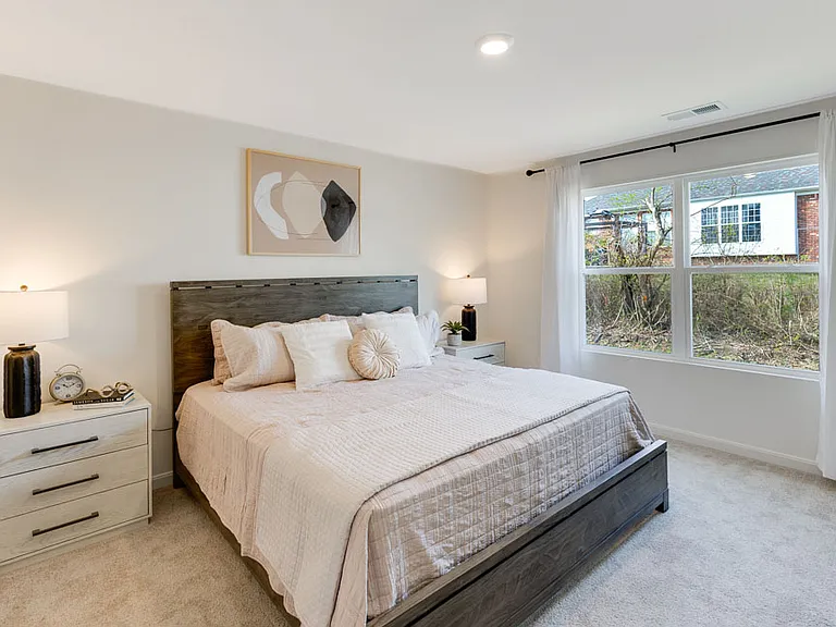8996 Auburn Woods Rd — Photo 14