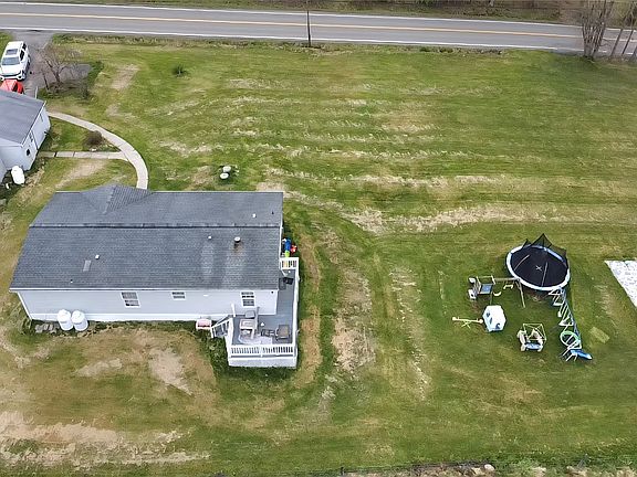 3rd image of 486 Pierce Creek Rd
