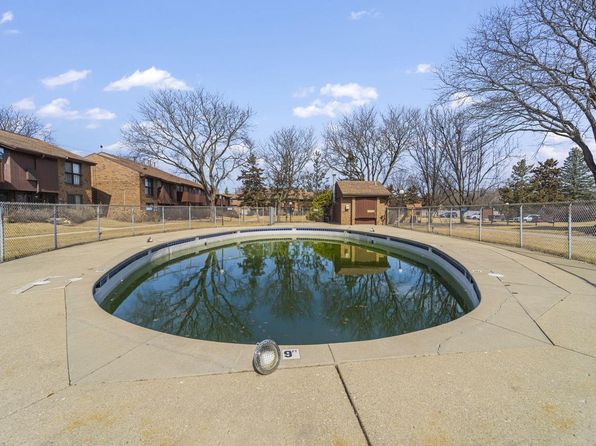 9010 North Park Plaza COURT, Brown Deer, WI 53223