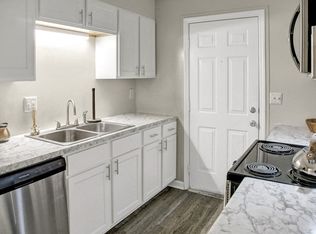 Madison Park Apartments & Townhomes, Birmingham, AL 35215