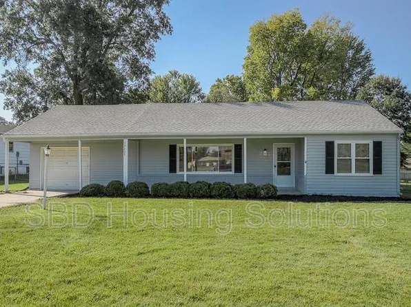 17205 E R D Mize Rd, Independence, MO 64057