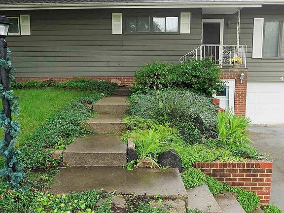 5th image of 4631 Meadow Ln