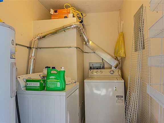 5th image of 6148 Peregrine Ave #C02