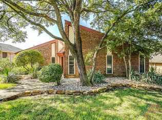 1820 Green Ridge Ct, Carrollton, TX 75007