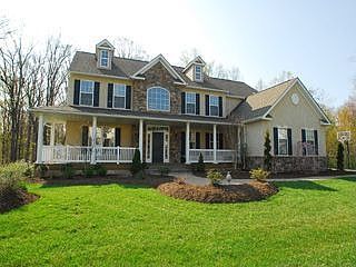 1st image of 4 Forwood Dr