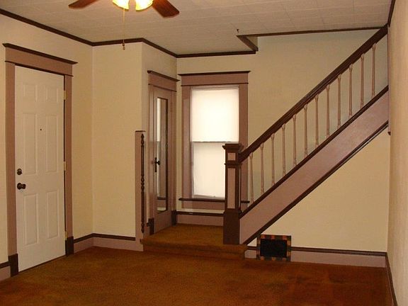 4th image of 514 N Michigan St