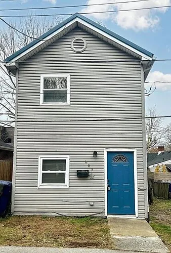 605 Harry St Photo 1