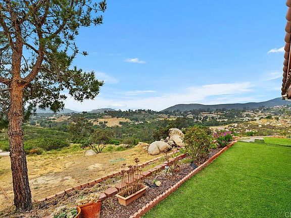 3rd image of 14690 Chaparral Slope Rd