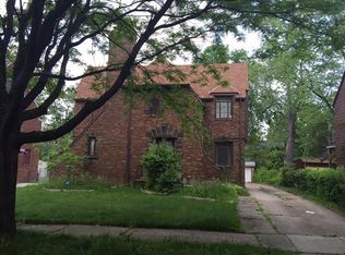 3505 Edison Rd, Cleveland Heights, OH 44121