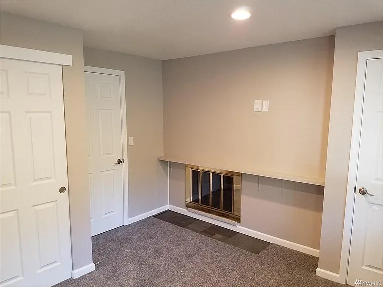 6 232nd Pl SW — Photo 8