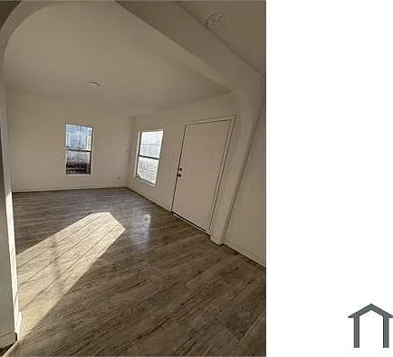 3 bed, 1056 sqft, $1,350 — Photo 4